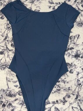 Gymshark Women’s Blue Short Sleeve One-Piece